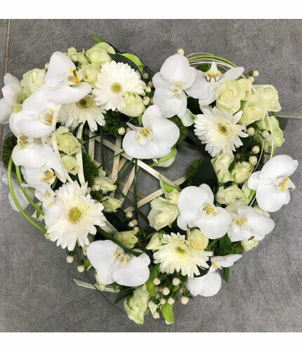 Crémation Hossegor, Crémation Landes, Crémation Saint-Vincent-de-Tyrosse, Funérarium Hossegor, Funérarium Landes, Funérarium Saint-Vincent-de-Tyrosse, Inhumation Hossegor, Inhumation Landes, Inhumation Saint-Vincent-de-Tyrosse, Obsèques Hossegor, Obsèques Landes, Obsèques Saint-Vincent-de-Tyrosse, Pompes funèbres Hossegor, Pompes funèbres Landes, Pompes funèbres Saint-Vincent-de-Tyrosse